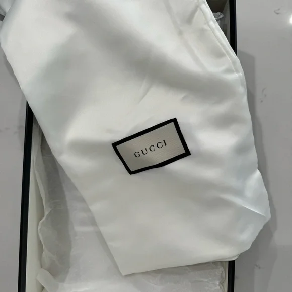 Gucci Ace Embroidered Snake Sneakers - Picture 8 of 8